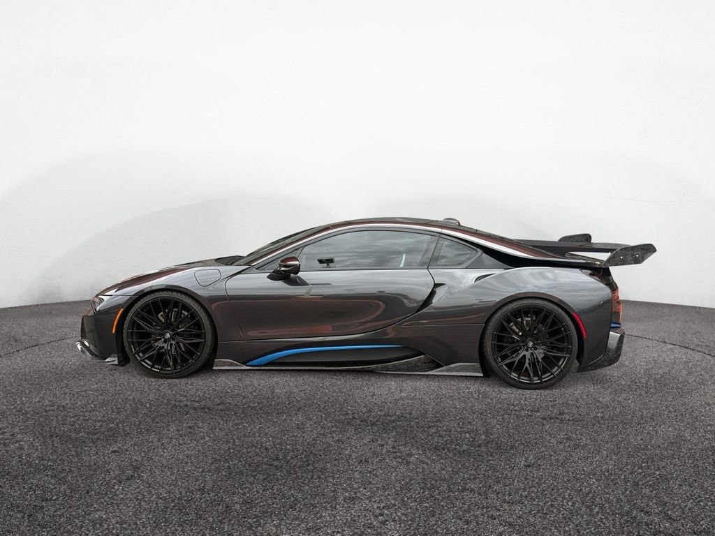 Used 2015 BMW i8 image 2