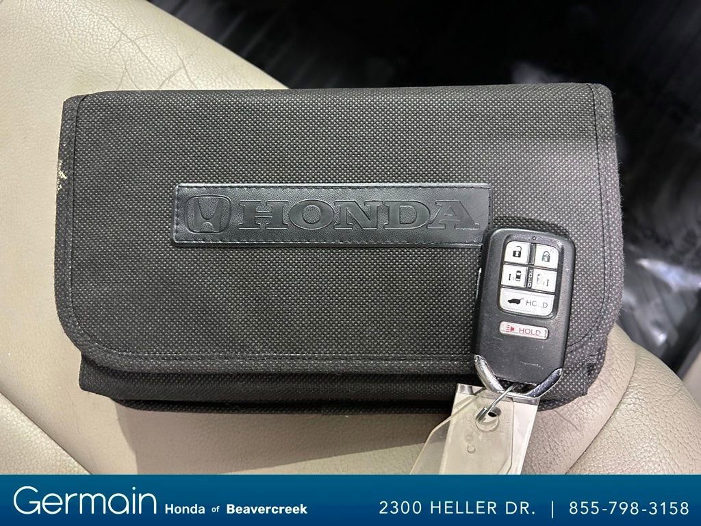 Used 2016 Honda Odyssey Touring Elite image 31