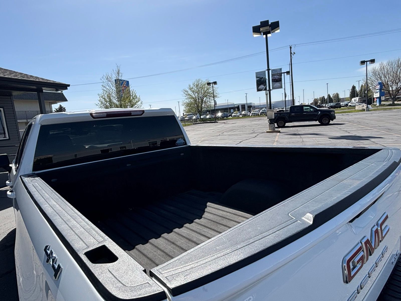 Used 2019 GMC Sierra 1500 SLE w/ Fleet Comfort Package image 10