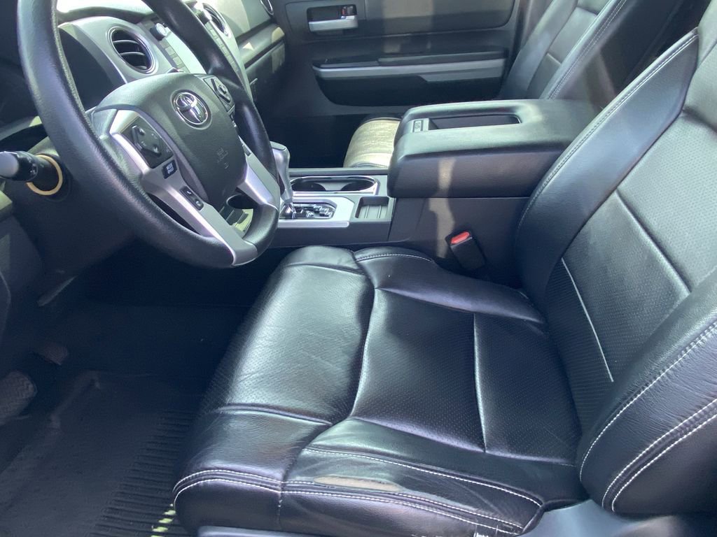 Certified 2020 Toyota 4Runner SR5 Premium w/ Moonroof Package AWD/4WD image 6