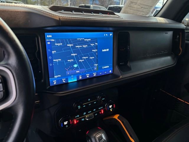 Used 2024 Ford Bronco Badlands image 15