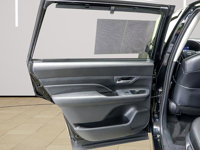 Certified 2024 Toyota Grand Highlander XLE image 21