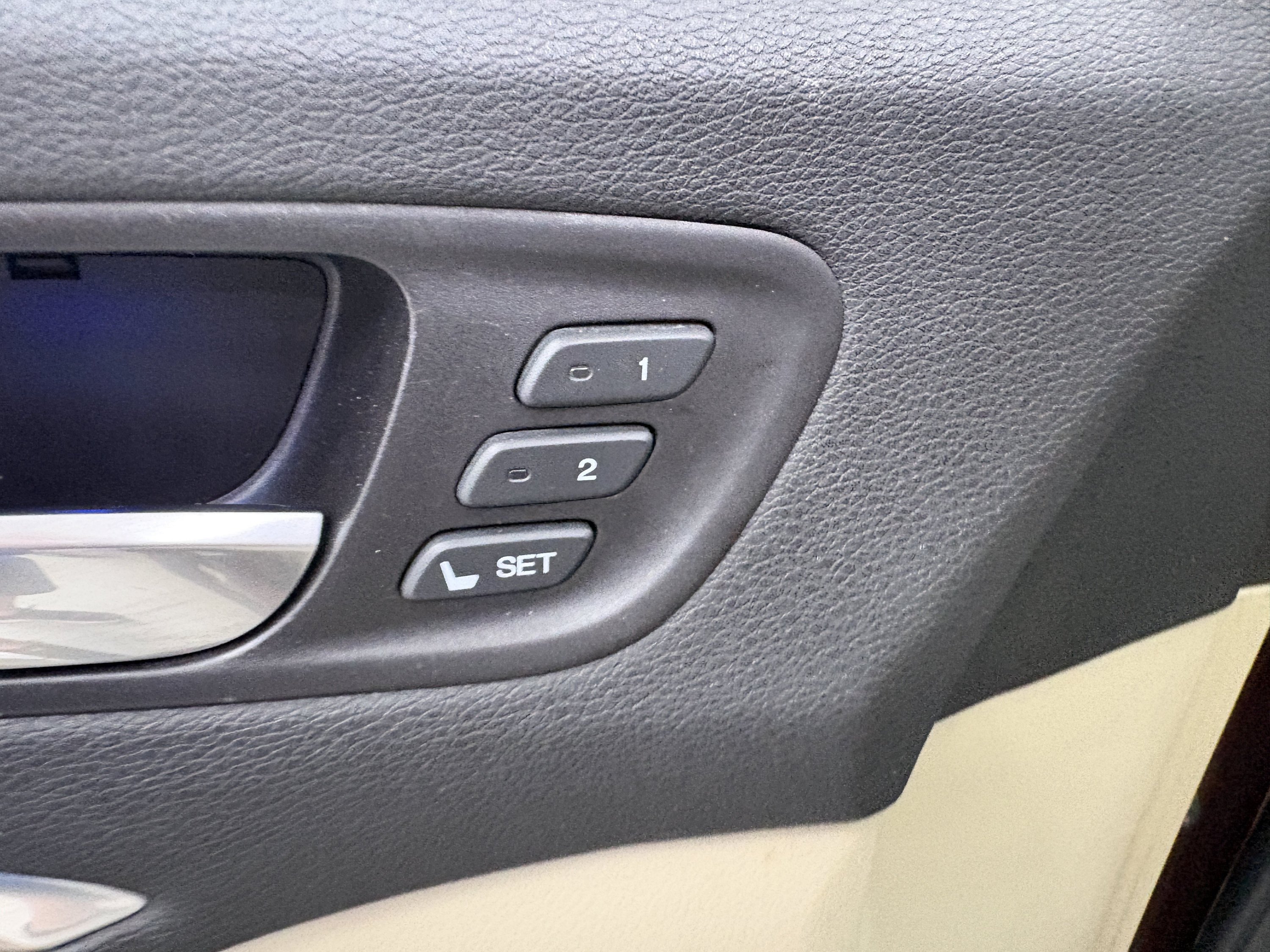 Used 2014 Acura MDX SH-AWD image 29