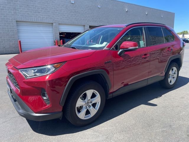 Certified 2019 Toyota RAV4 XLE w/ Convenience Package AWD/4WD image 4