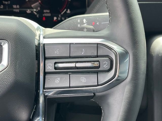 Used 2025 GMC Yukon XL Denali AWD/4WD image 19