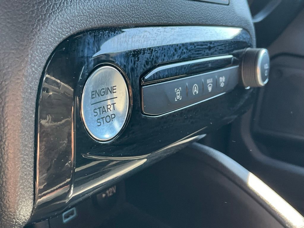 Used 2023 Ford Escape ST-Line w/ Tech Pack #1 image 7