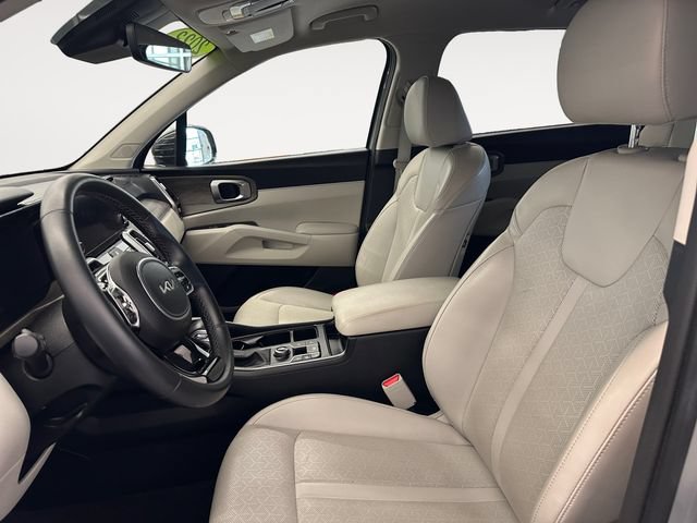 Used 2023 Kia Sorento EX FWD image 9