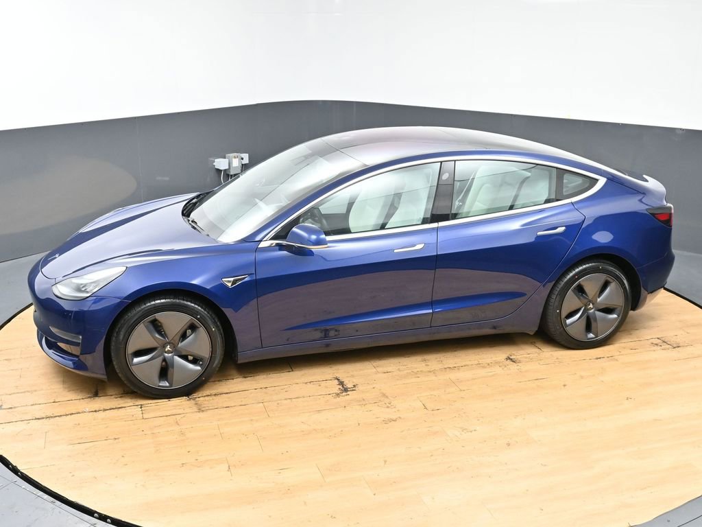 Used 2019 Tesla Model 3 Standard Range Plus image 50