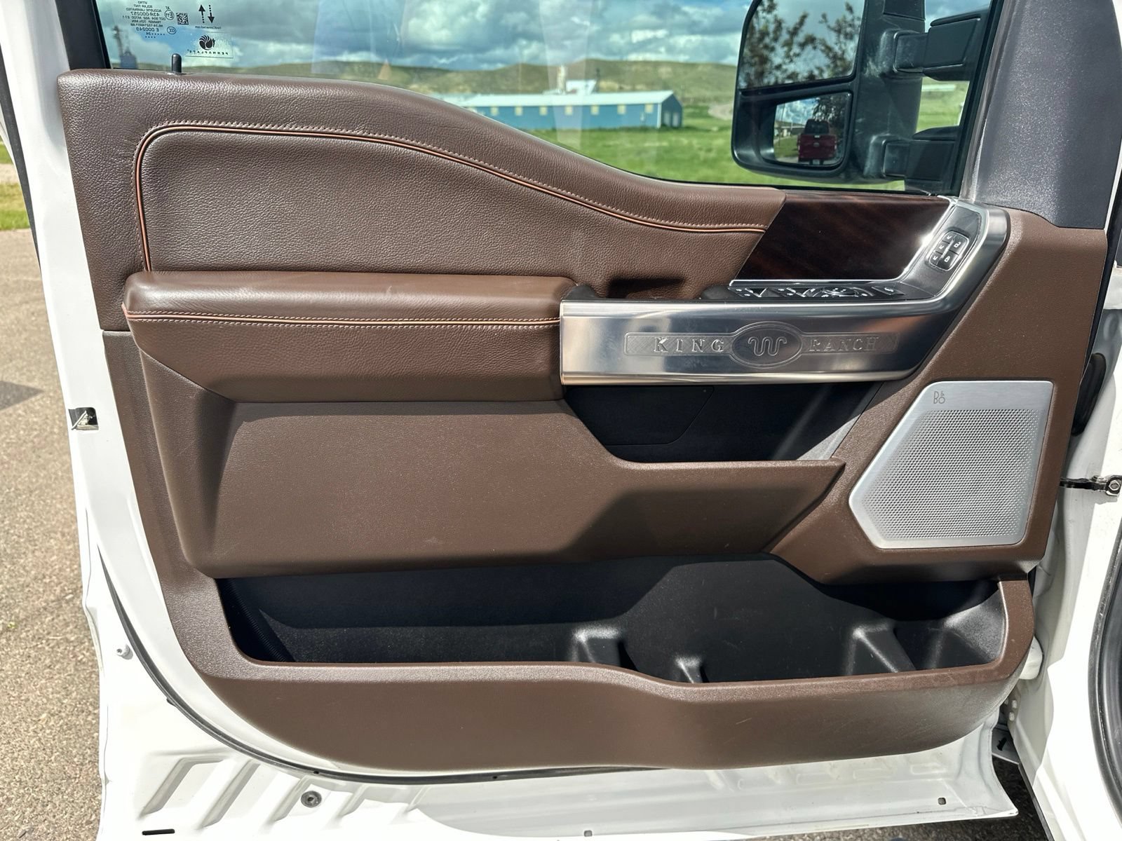 Used 2024 Ford F250 King Ranch w/ FX4 Off-Road Package AWD/4WD image 9