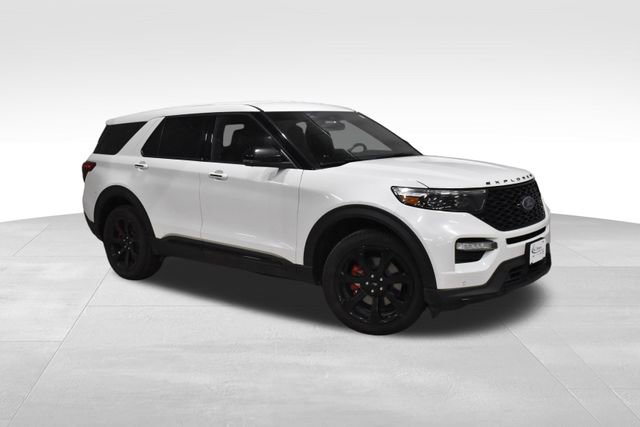 Used 2021 Ford Explorer ST w/ ST Street Pack image 3