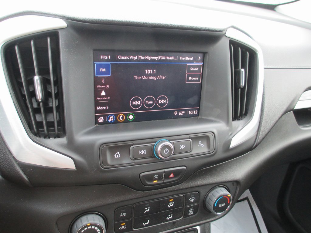 Used 2023 GMC Terrain SLE image 20