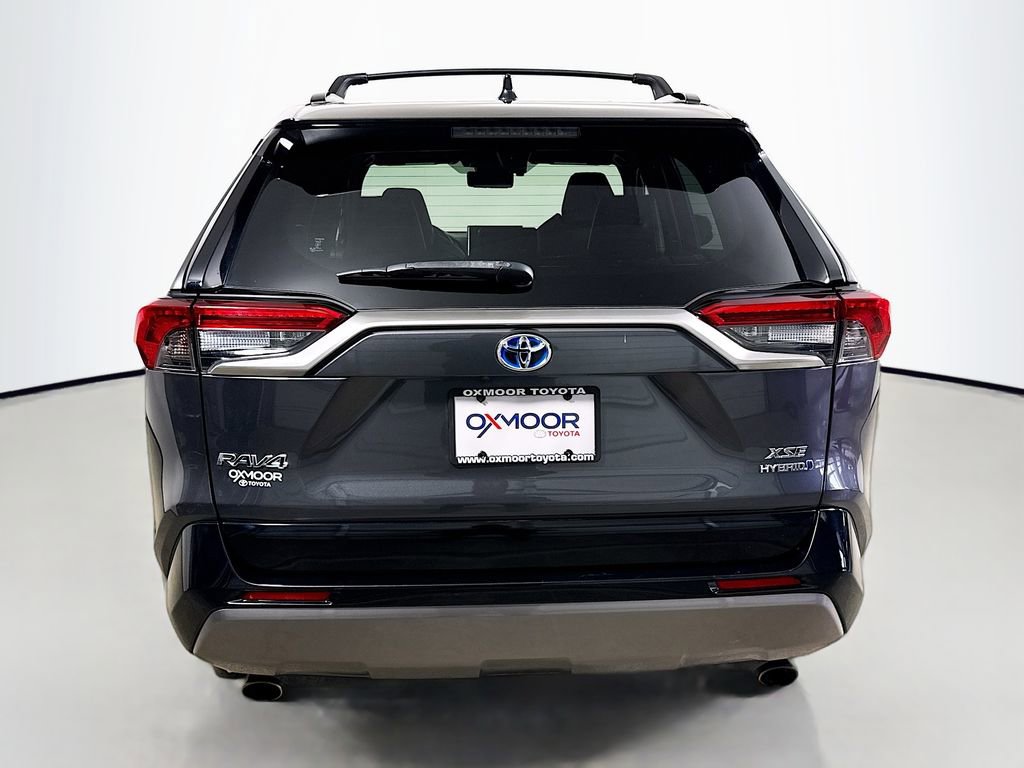 Used 2019 Toyota RAV4 XSE image 6
