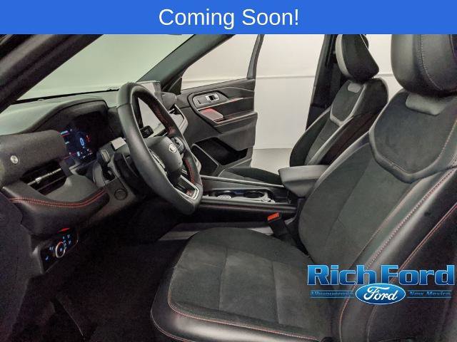 Certified 2025 Ford Explorer ST image 16