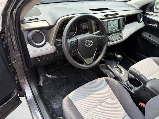 Used 2014 Toyota RAV4 XLE AWD/4WD image 13