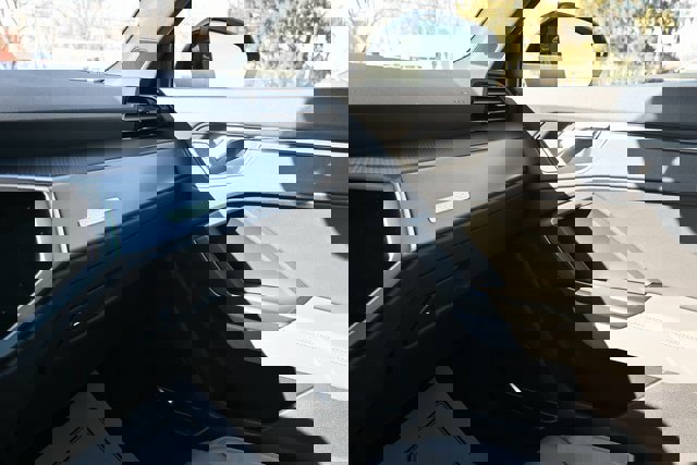 Used 2020 Audi Q3 2.0T Prestige image 28