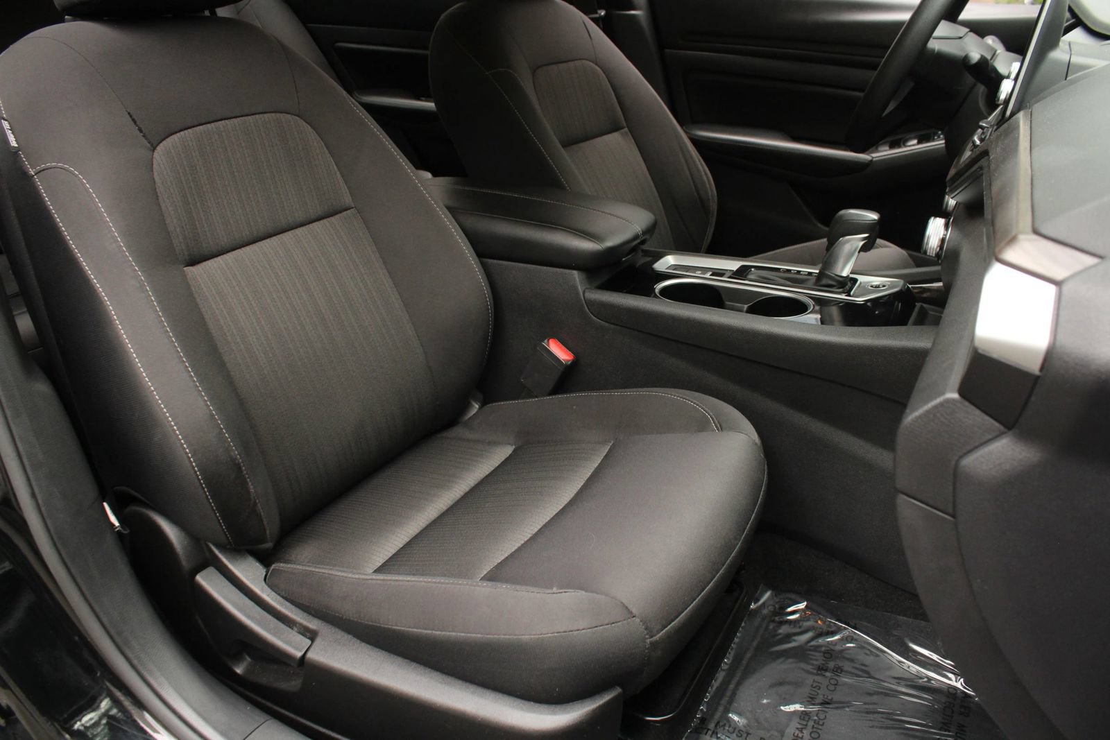 Used 2024 Nissan Altima 2.5 SV AWD/4WD image 28