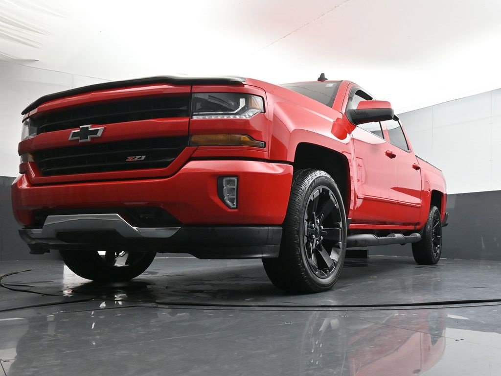 Used 2017 Chevrolet Silverado 1500 LT w/ All Star Edition image 41