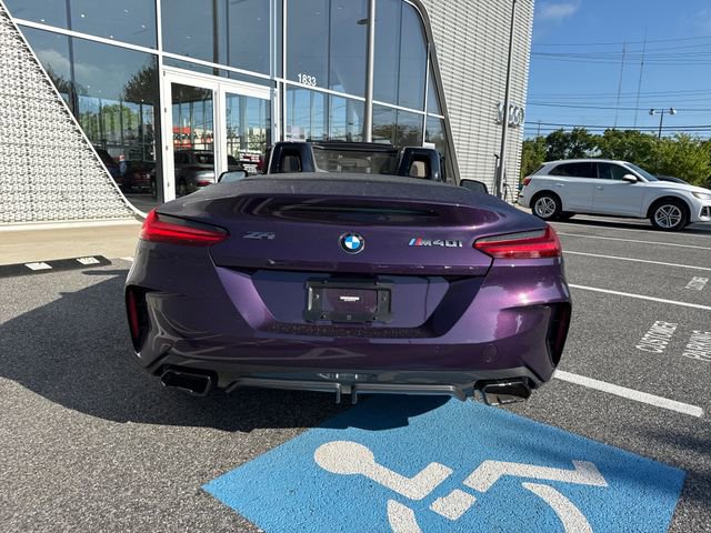 Used 2023 BMW Z4 M40i w/ Premium Package RWD image 4