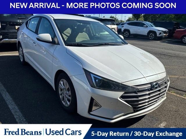 Used 2019 Hyundai Elantra SE FWD image 1