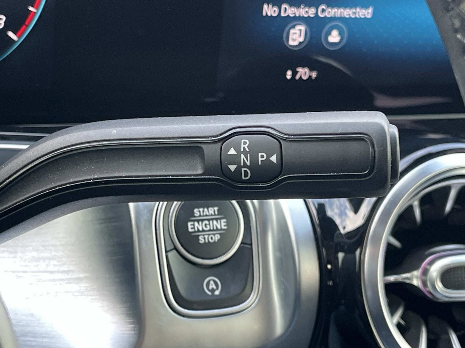 Used 2021 Mercedes-Benz GLB 250 w/ Premium Package image 33