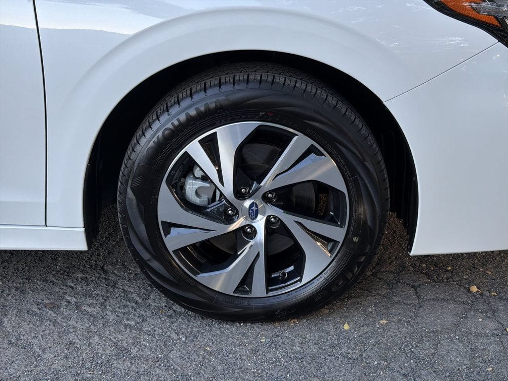 Certified 2025 Subaru Legacy Premium AWD/4WD image 13