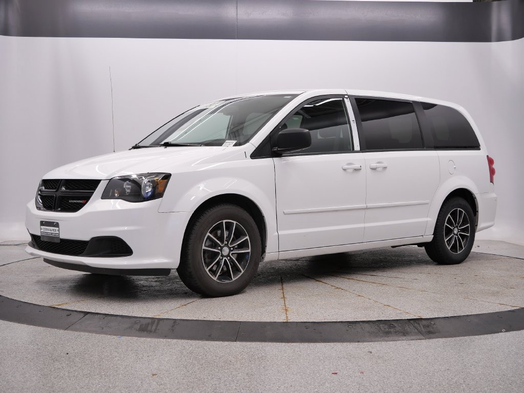 Used 2015 Dodge Grand Caravan SE w/ Quick Order Package 29E SE