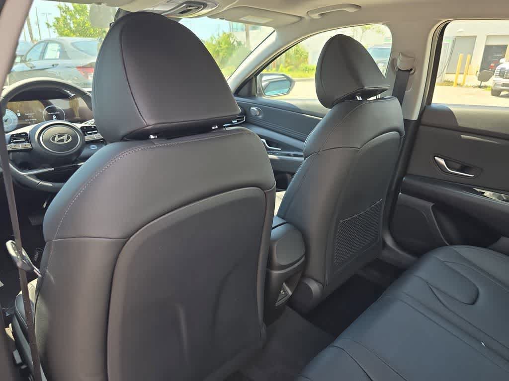 New 2026 Hyundai Elantra Limited FWD image 20