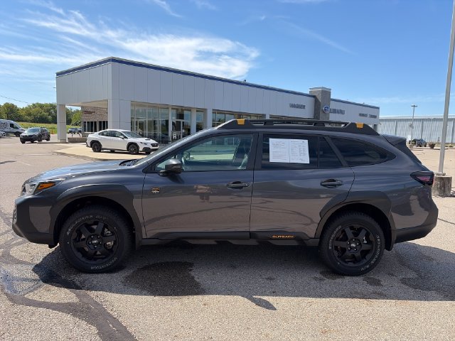 Certified 2025 Subaru Outback Wilderness AWD/4WD image 4