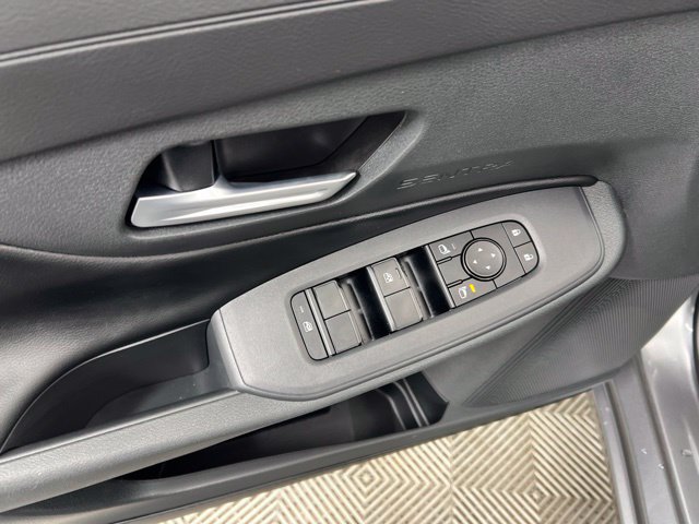 Used 2026 Nissan Sentra SV w/ SV Convenience Package FWD image 12