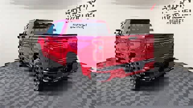 Used 2021 Chevrolet Silverado 1500 RST image 7