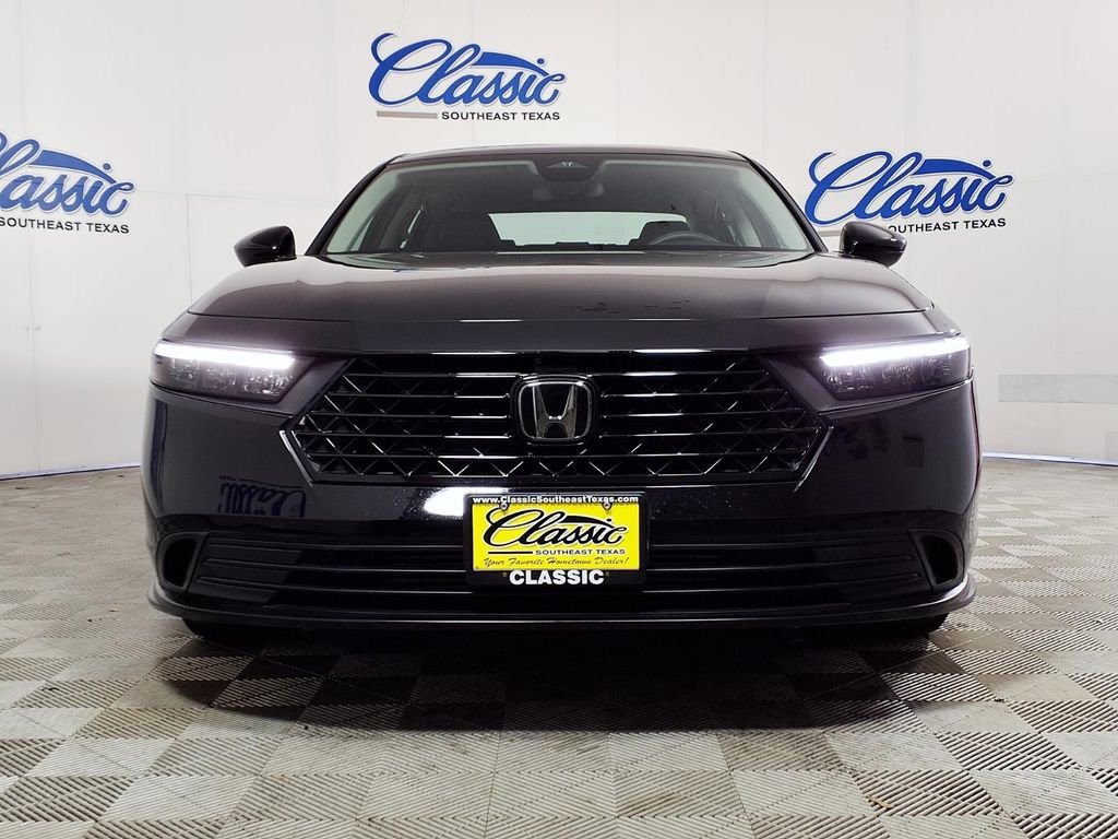 Used 2023 Honda Accord LX image 3