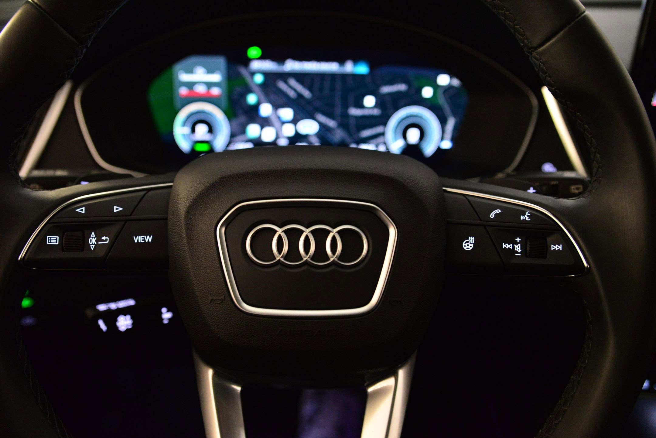 Certified 2025 Audi Q5 e Premium Plus image 15