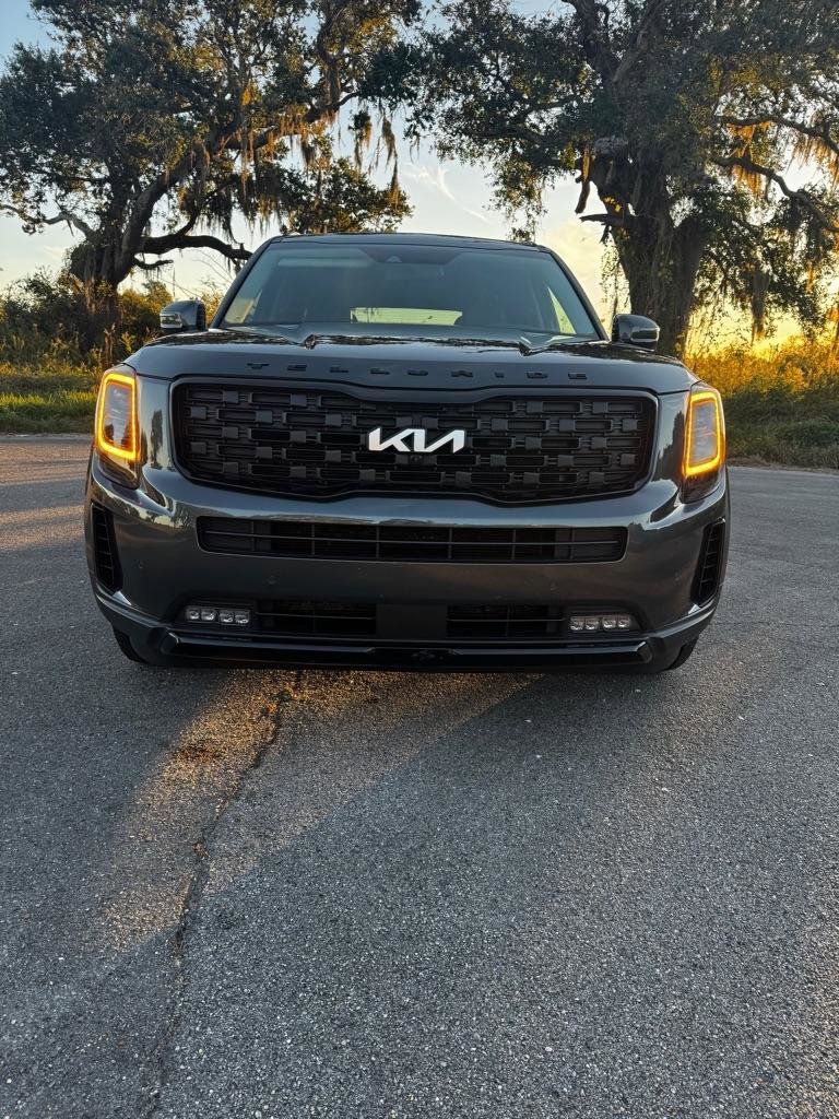 Used 2022 Kia Telluride SX w/ SX Prestige Package AWD/4WD image 8