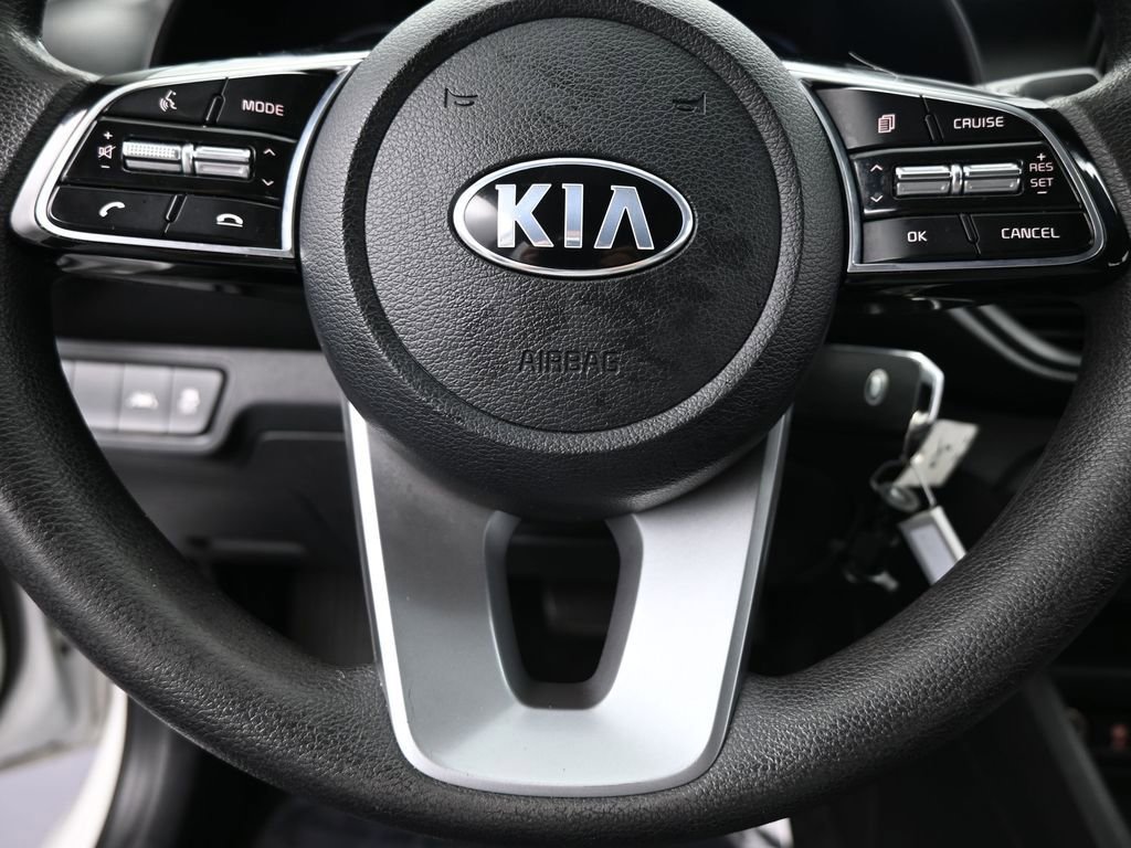 Used 2021 Kia Forte LXS image 28