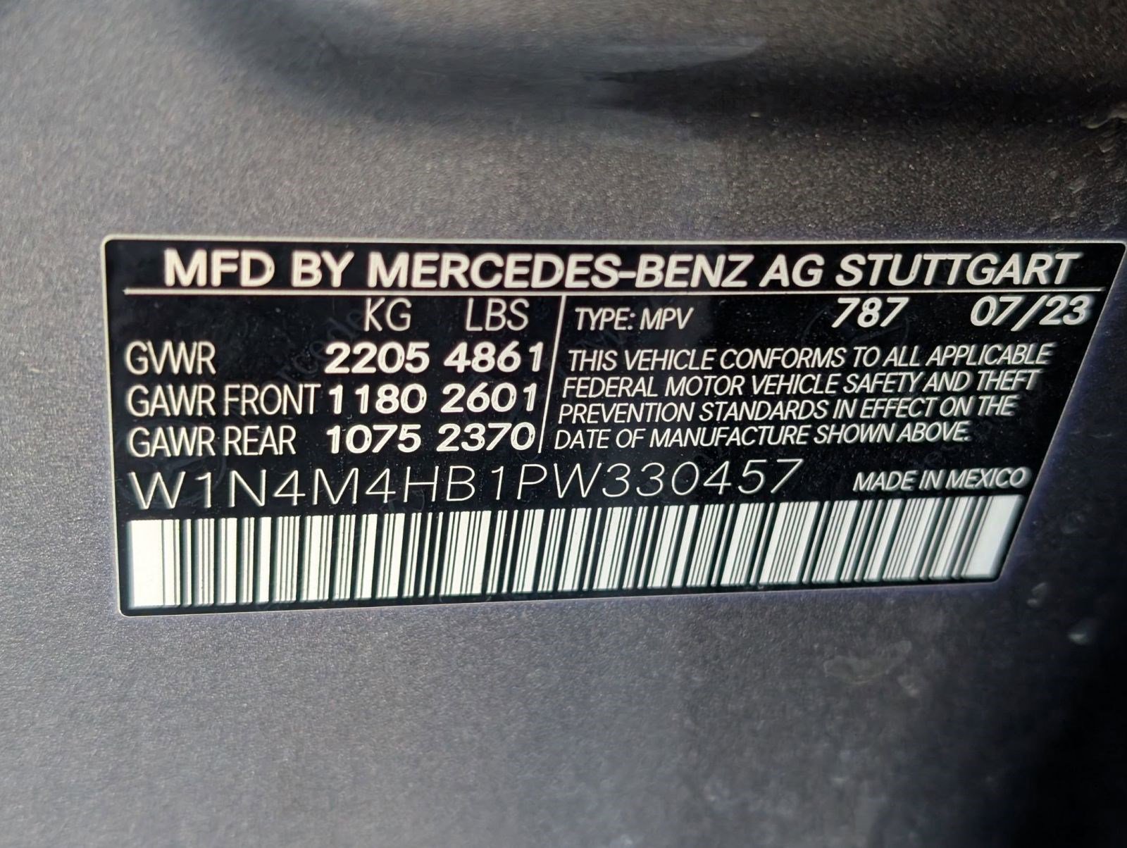 Used 2023 Mercedes-Benz GLB 250 4MATIC image 23