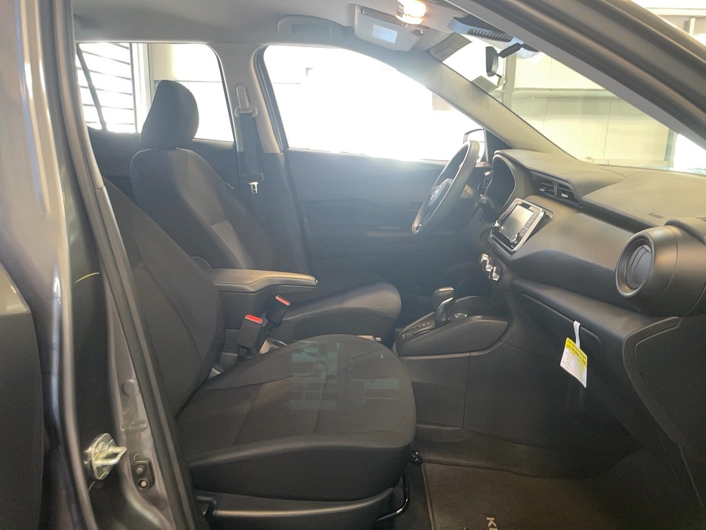 Used 2023 Nissan Kicks S FWD image 15