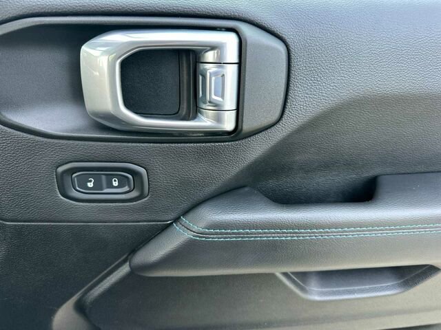 Used 2022 Jeep Wrangler Unlimited Rubicon 4xe w/ Steel Bumper Group image 21