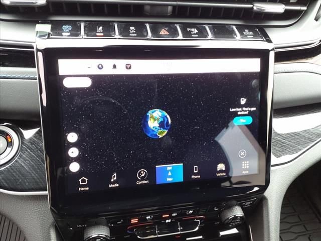 New 2024 Jeep Grand Cherokee Trailhawk w/ Luxury Tech Group III image 15