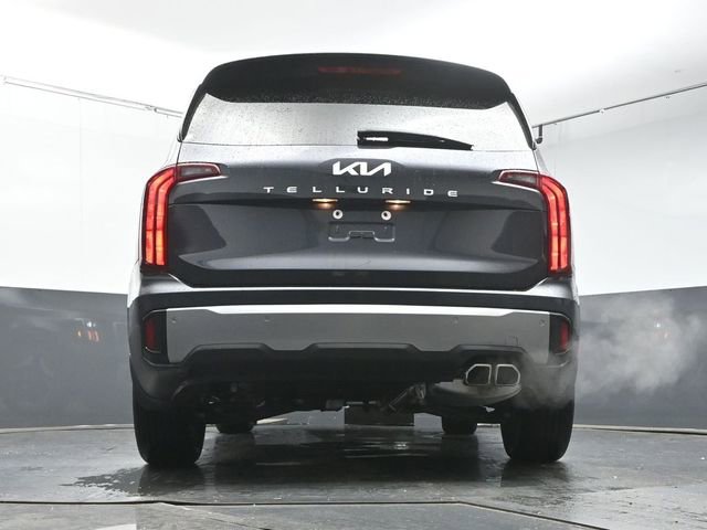 Used 2025 Kia Telluride S FWD image 38