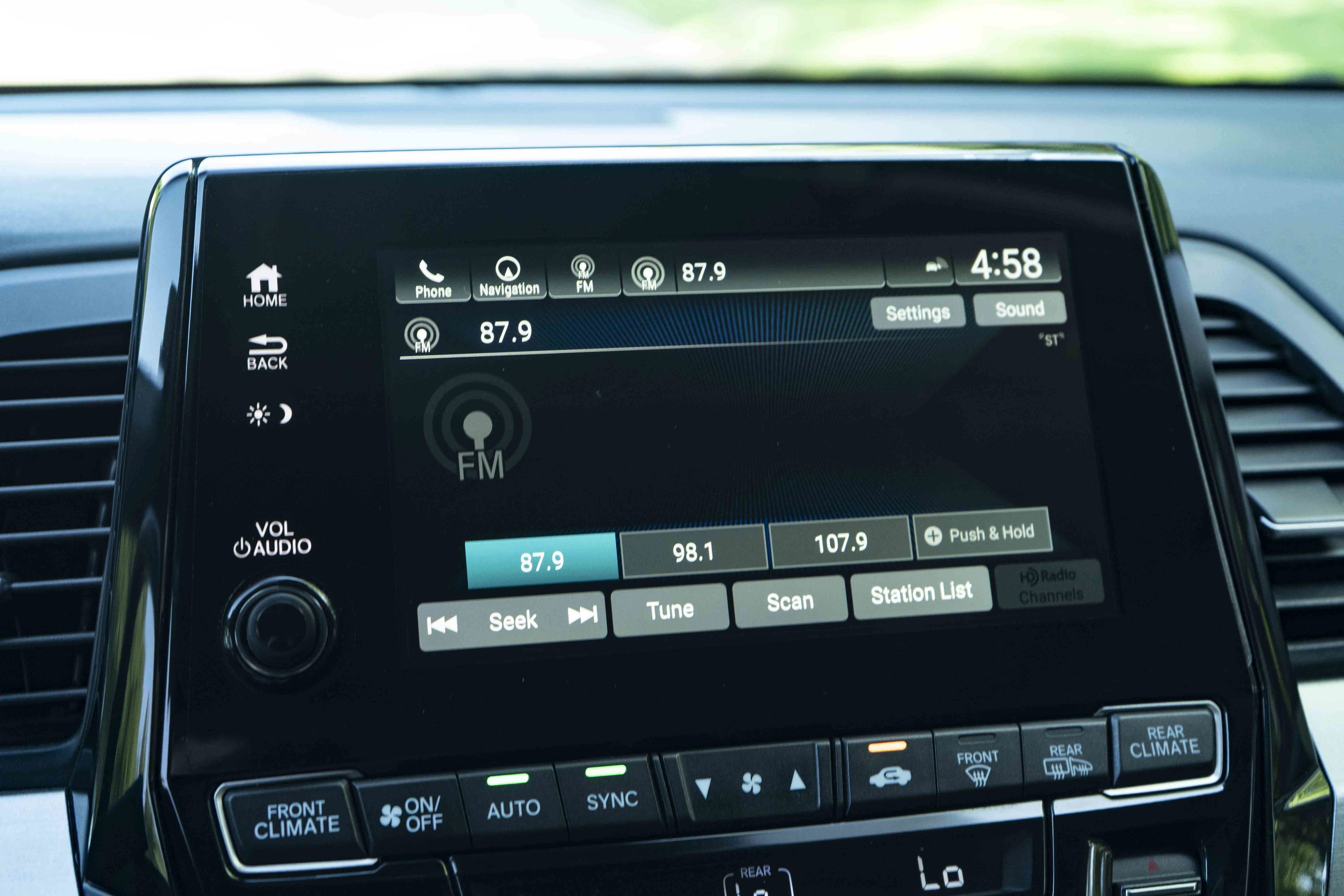 Used 2024 Honda Odyssey Touring image 32