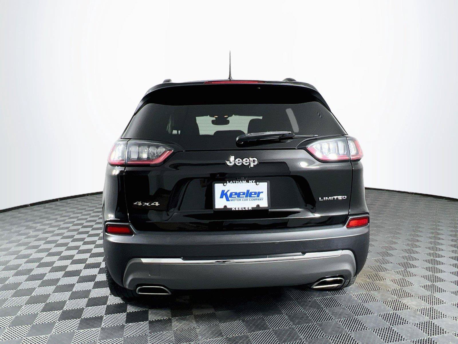 Used 2022 Jeep Cherokee Limited w/ Elite Package AWD/4WD image 5