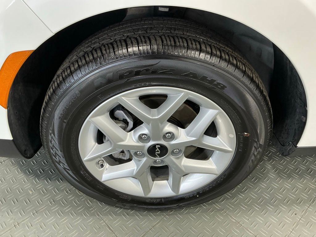 Used 2025 Kia Soul LX w/ LX Technology Package image 39