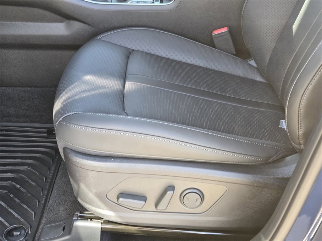 New 2026 Kia Sorento S w/ S Panoramic Sunroof Package image 25