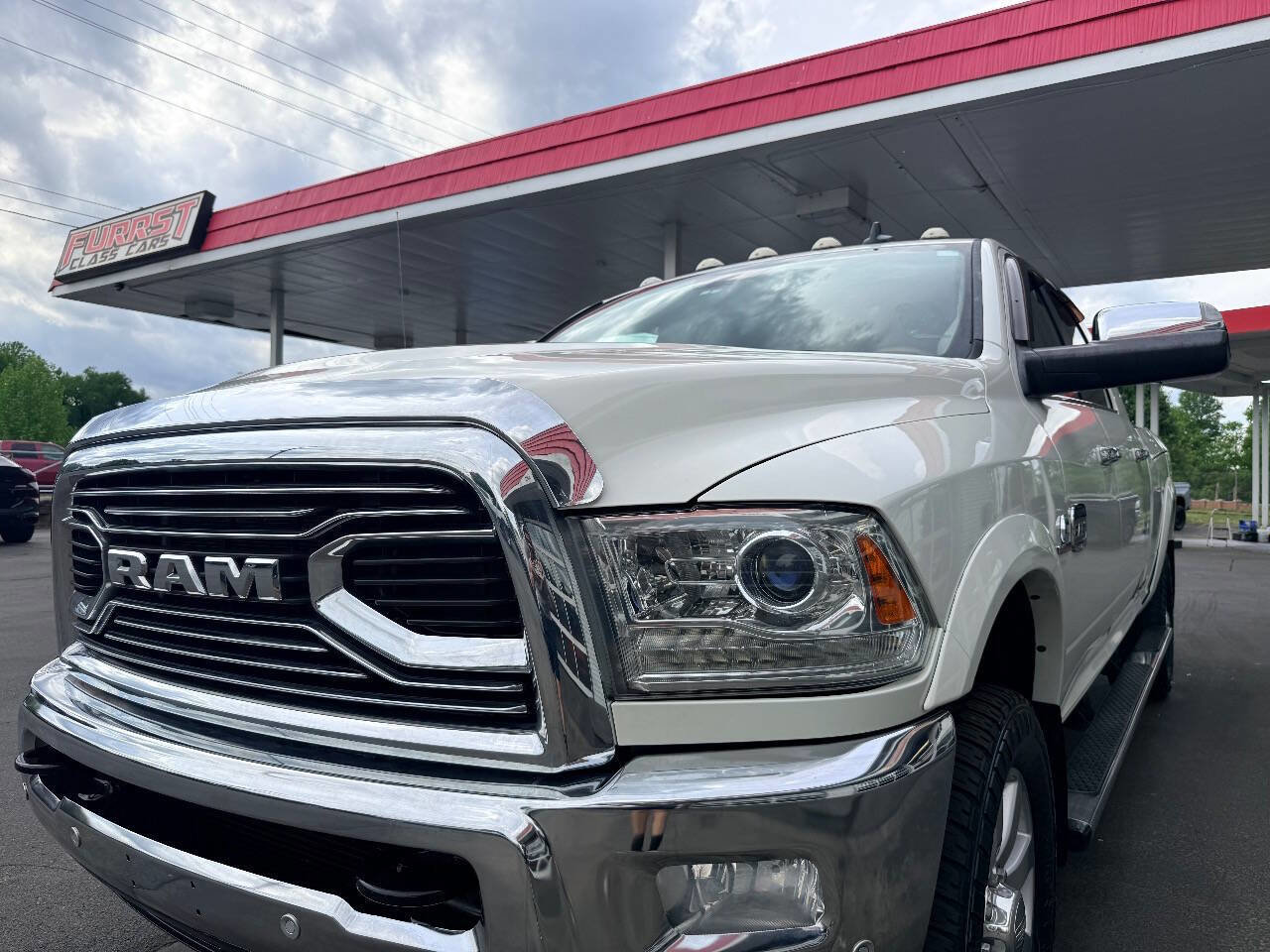 Used 2017 RAM 2500 Longhorn w/ Convenience Group AWD/4WD image 17