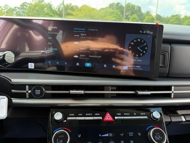 Used 2025 Hyundai Santa Fe SEL w/ Tow & Go Package FWD image 19