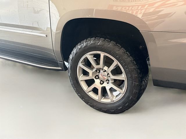 Used 2019 GMC Yukon XL Denali AWD/4WD image 35