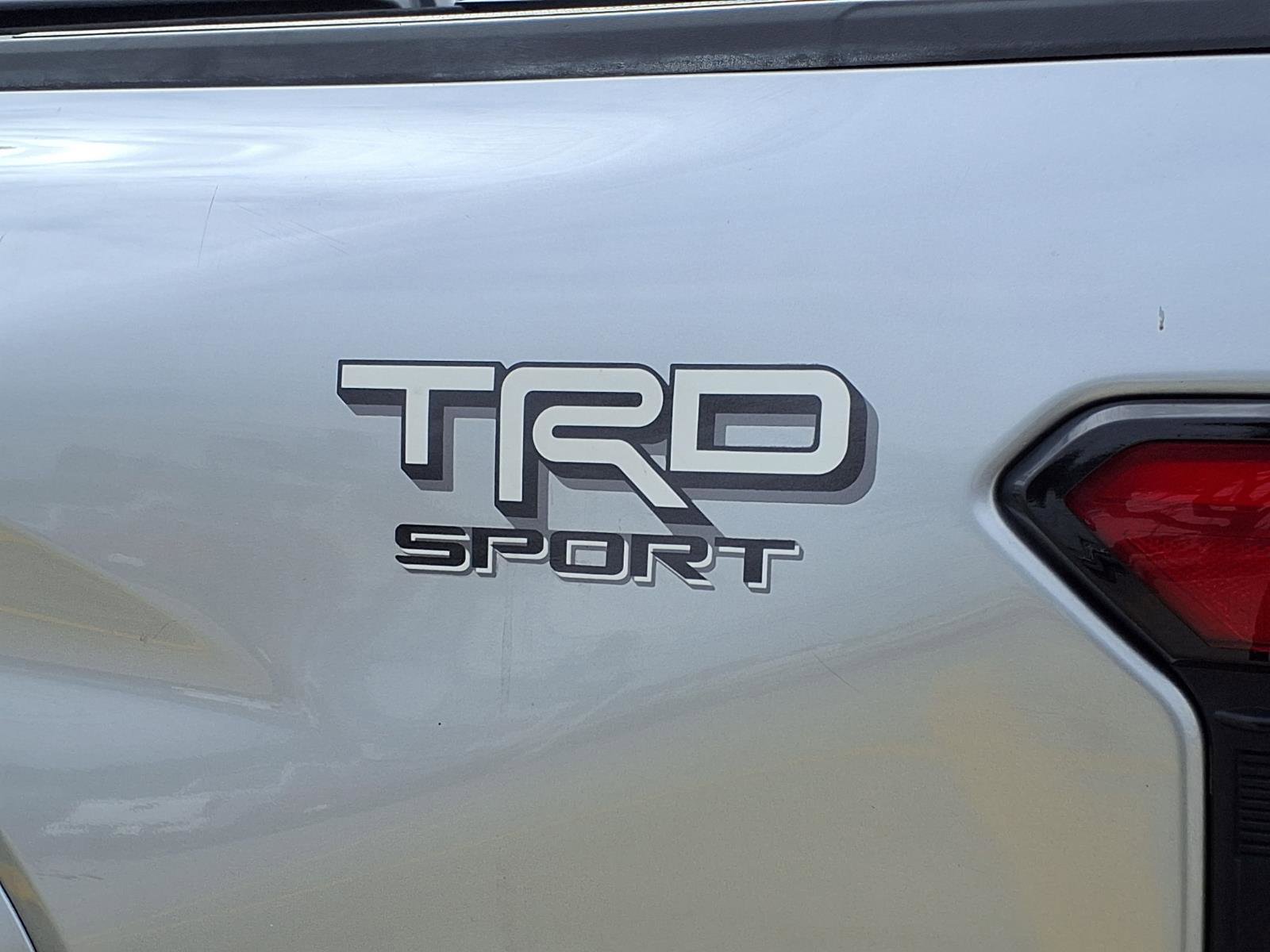 Used 2024 Toyota Tacoma TRD Sport image 10
