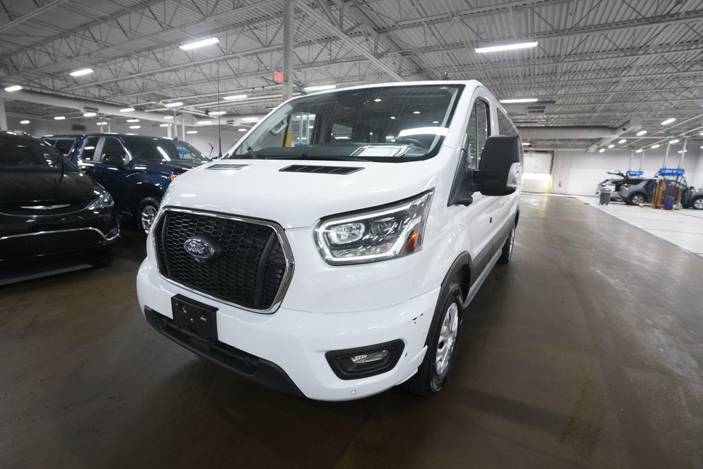 Used 2023 Ford Transit 350 XLT RWD image 12