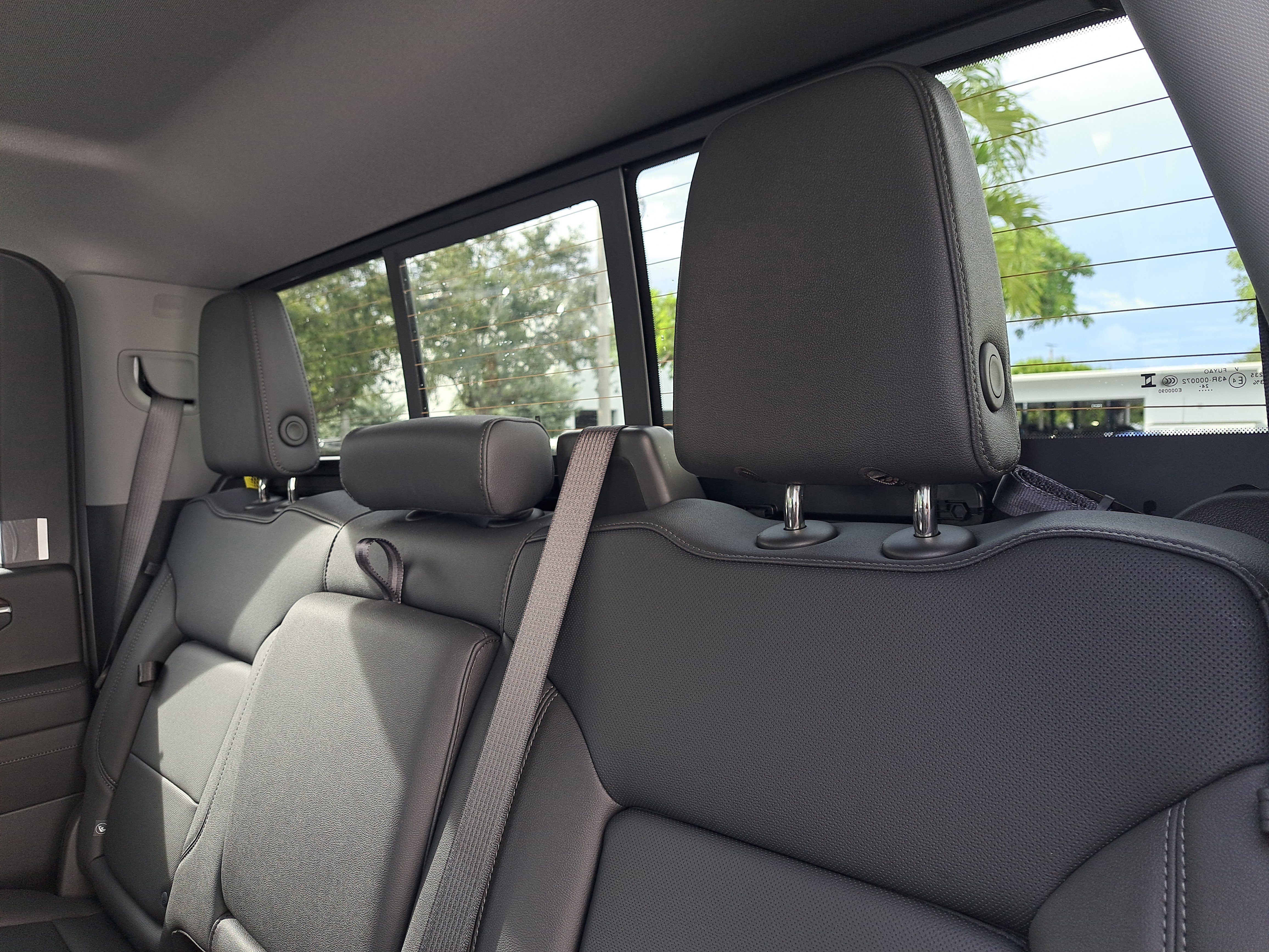 New 2025 GMC Sierra 2500 SLT w/ SLT Premium Package image 12