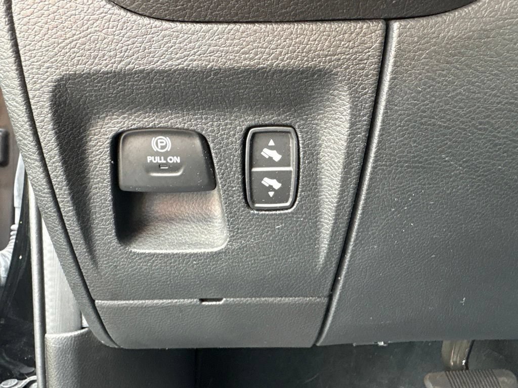Used 2022 RAM 1500 Big Horn AWD/4WD image 20